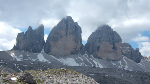 du refuge Locatelli (2.407 m) – Les Tre Cime di Lavaredo (2.999 m)