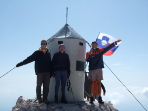 Au sommet du Triglav (2.864 m), un repère géodésique inhabituel